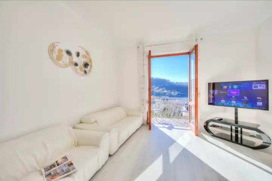 Apartment With View Lake Maggiore/Laveno Mombello Exterior foto